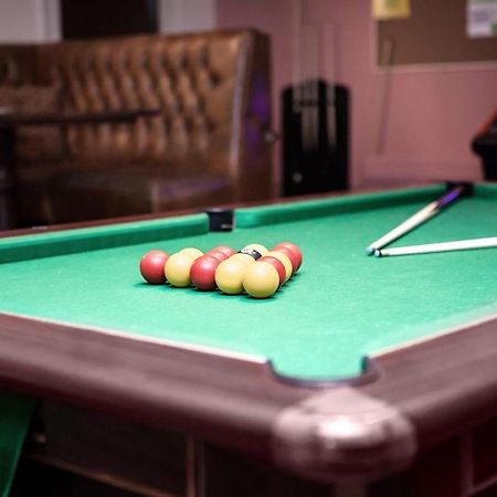 The Crewe Arms Hotel 외부 사진