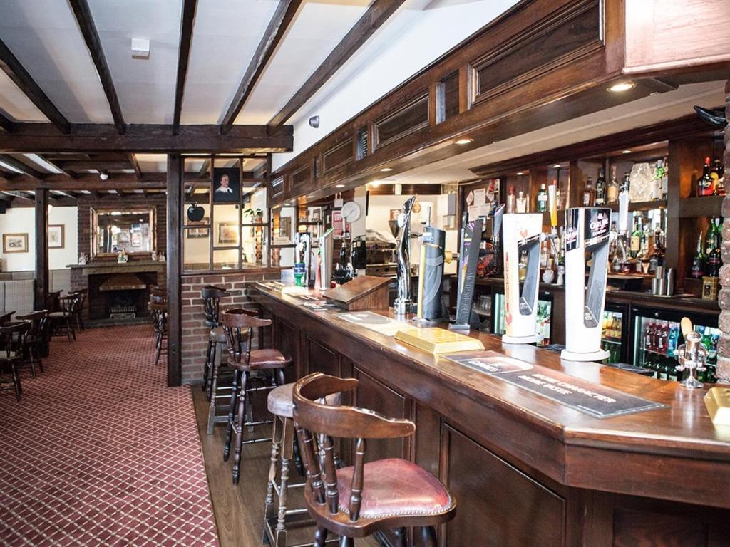 The Crewe Arms Hotel 외부 사진